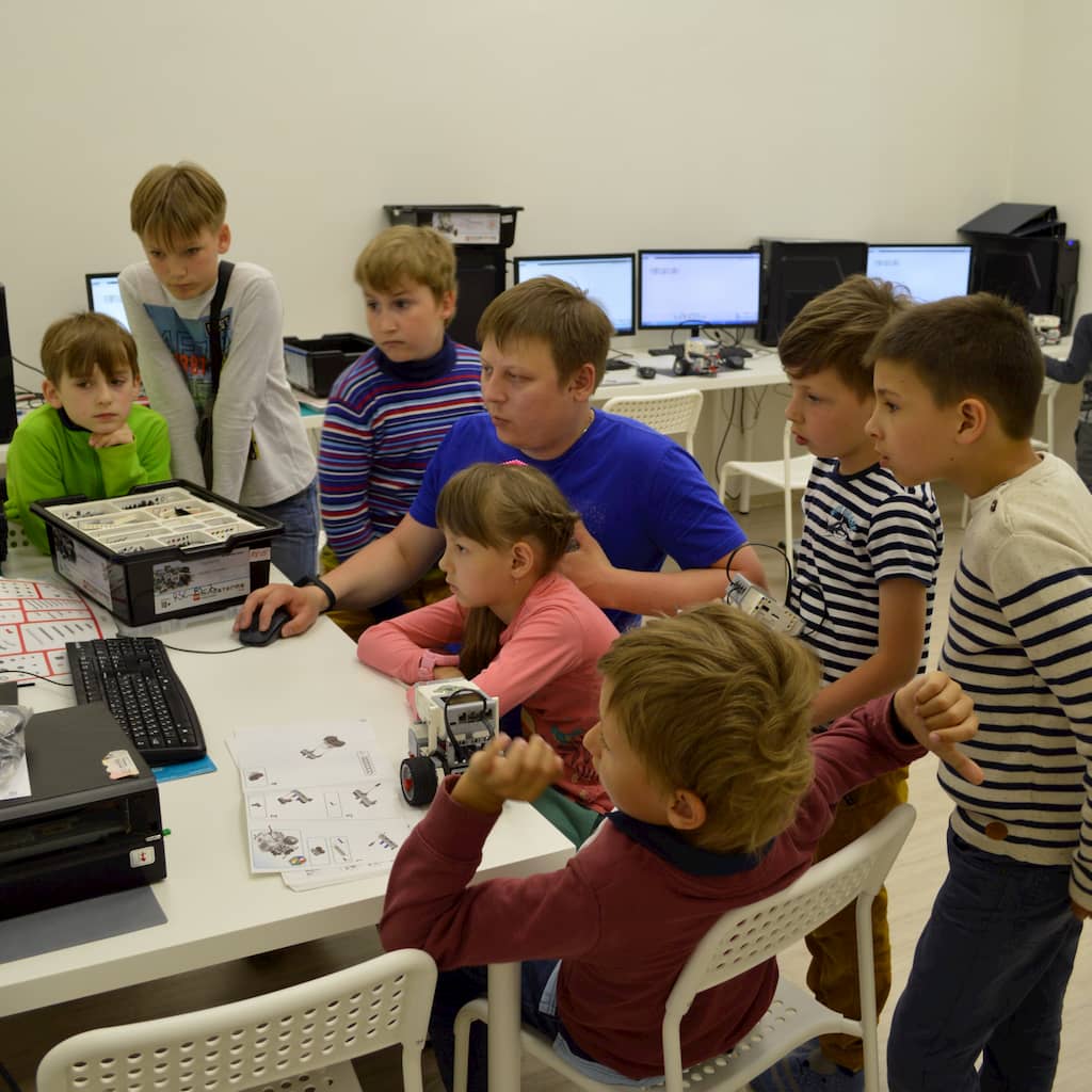 RoboSportCamp — Летний IT-лагерь для детей